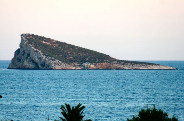 isla de benidorm.jpg